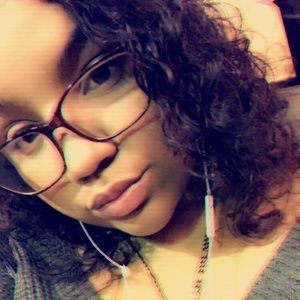 Meet your Posher, Ahnari